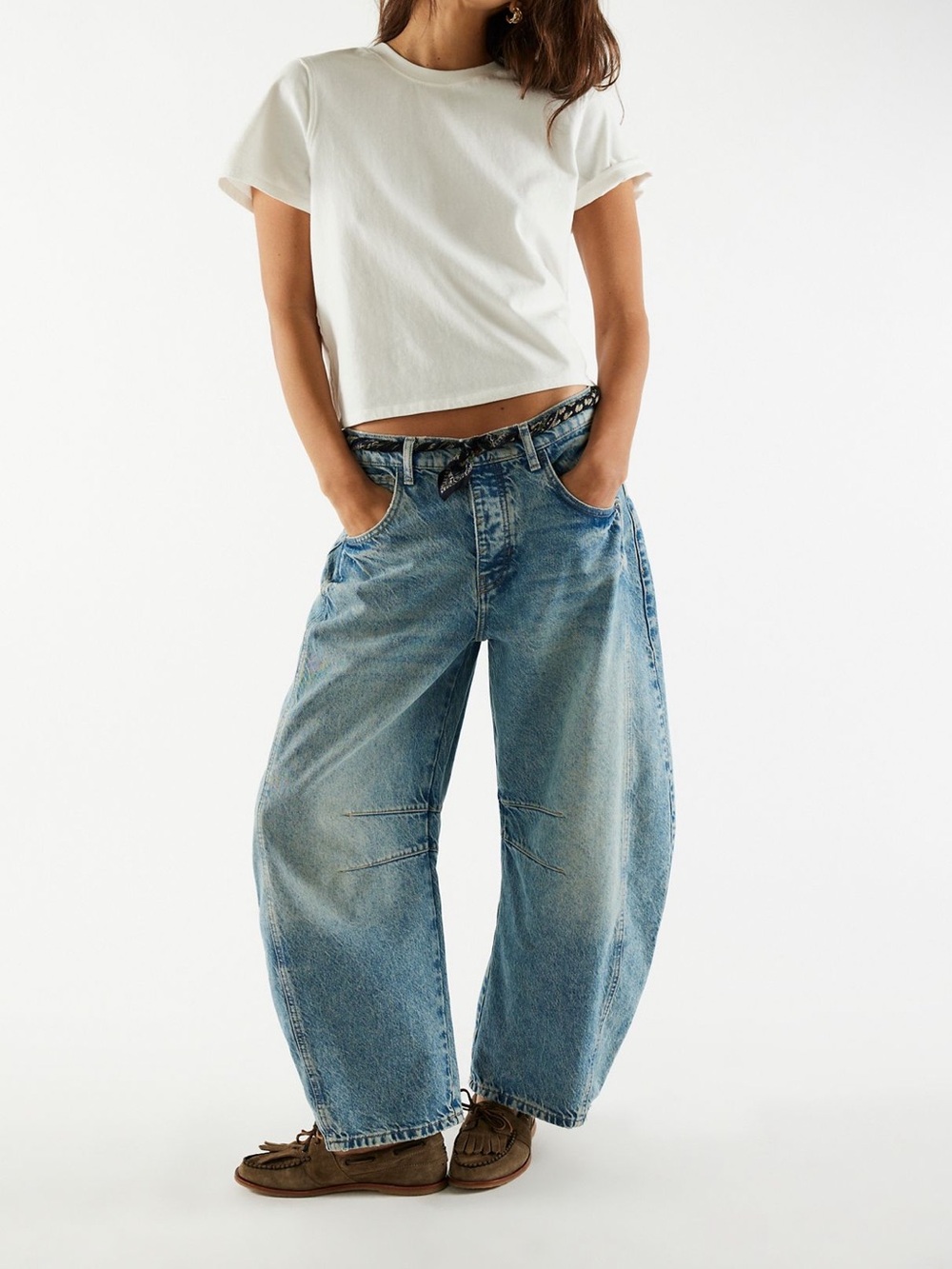We The Free- Free People Good Luck Barrel Jeans Size 28 NWT